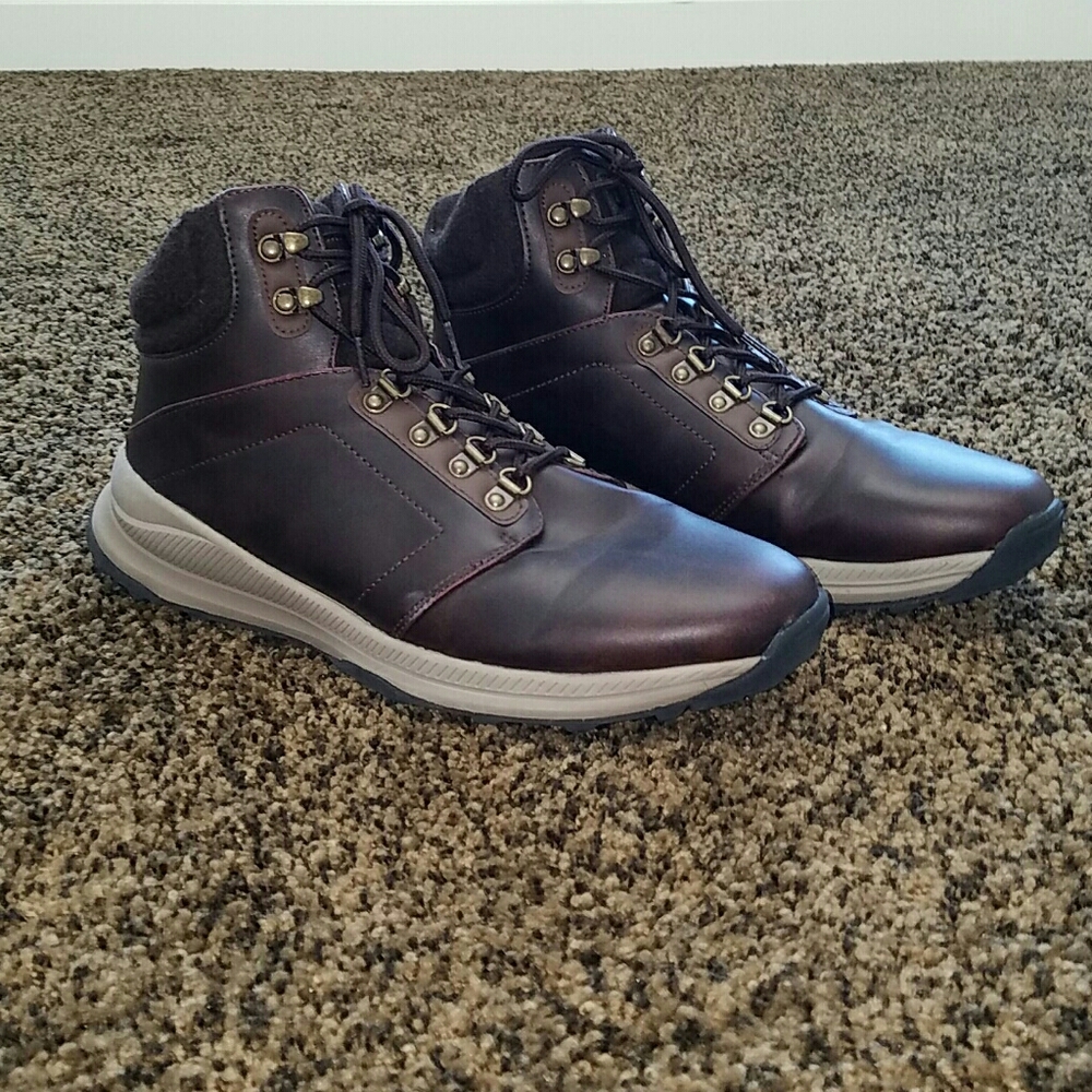Khombu combat boots